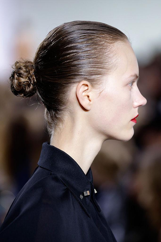 Moderner Fashion Slick Back Topuz